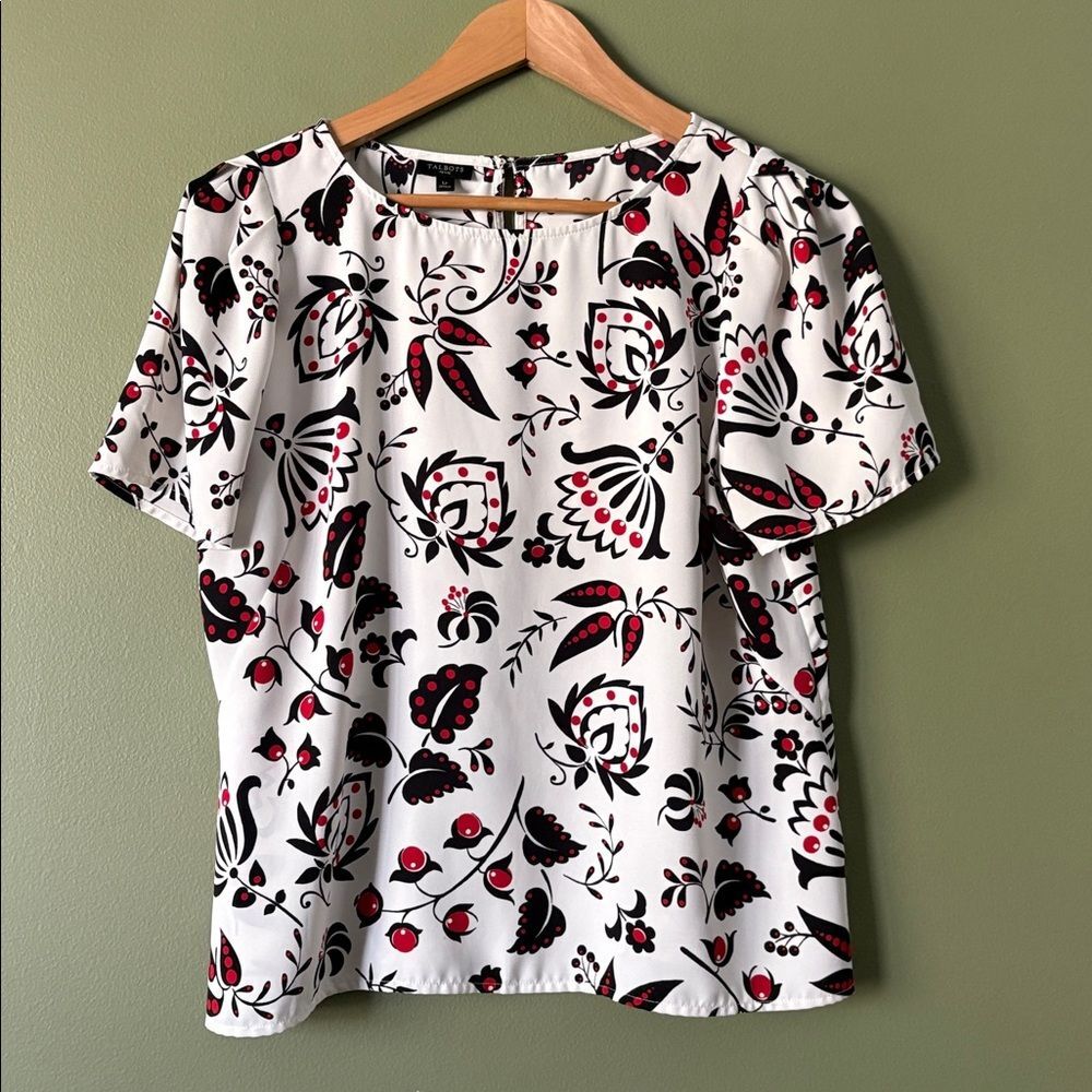 Talbots Crepe Top Berry Paisley White Red Floral Short Sleeve Blouse Sz LP - Picture 2 of 5